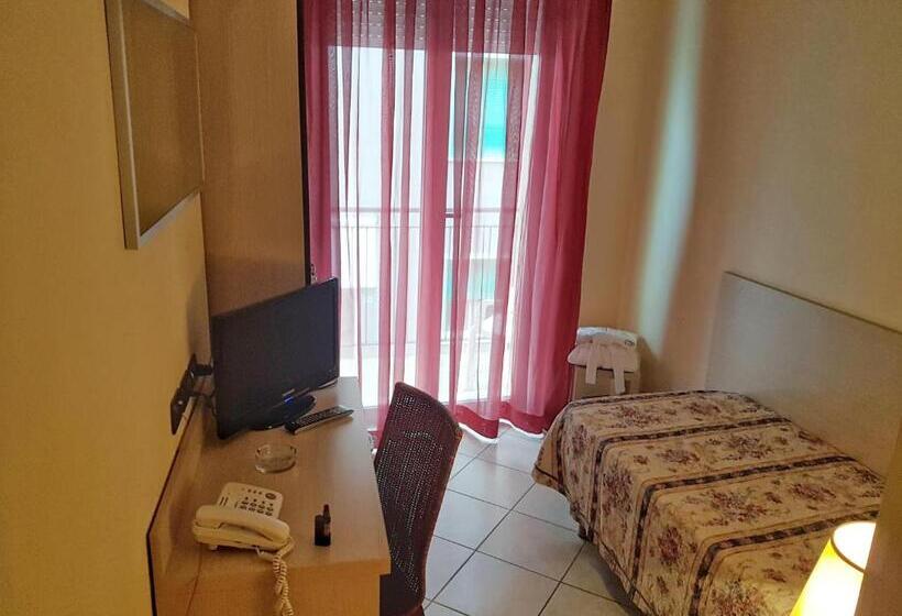 חדר סטנדרט יחיד, Bridge