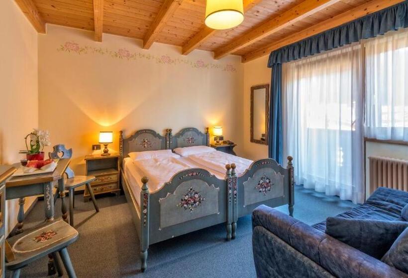 Номер Стандарт Трехместный, Brunella