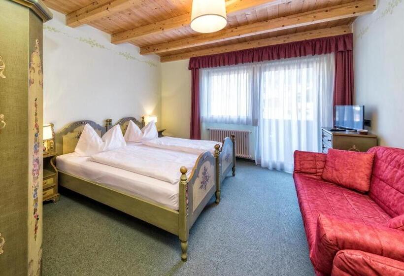 Номер Стандарт Трехместный, Brunella