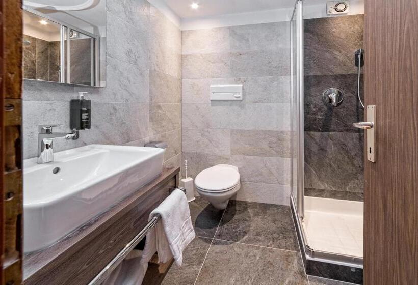 Номер Basic, Brunella