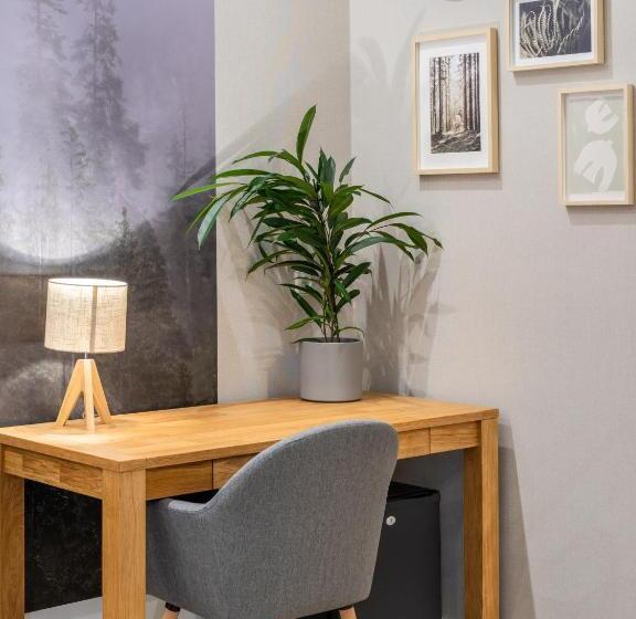 Люкс Повышенной Комфортности, Cityhotel Bernburg