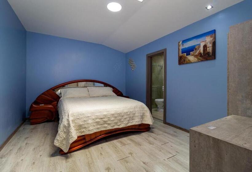 غرفة ديلوكس, Majestic 1