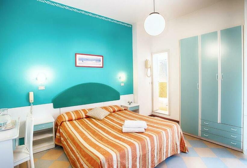 スタンダードルーム, Meritime