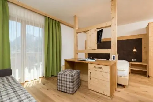 اتاق استاندارد سه نفره, Residence Garni Stella