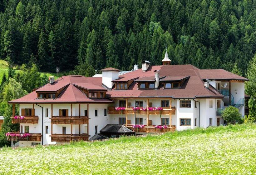 Апартаменты 1 Спальня с Видом, Residence Garni Stella