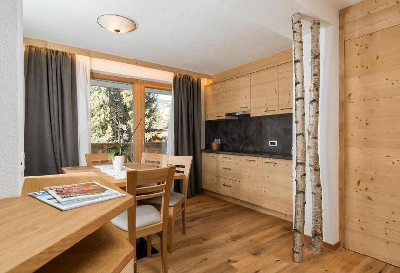 庭の見える1ベッドルームアパートメント, Residence Garni Stella