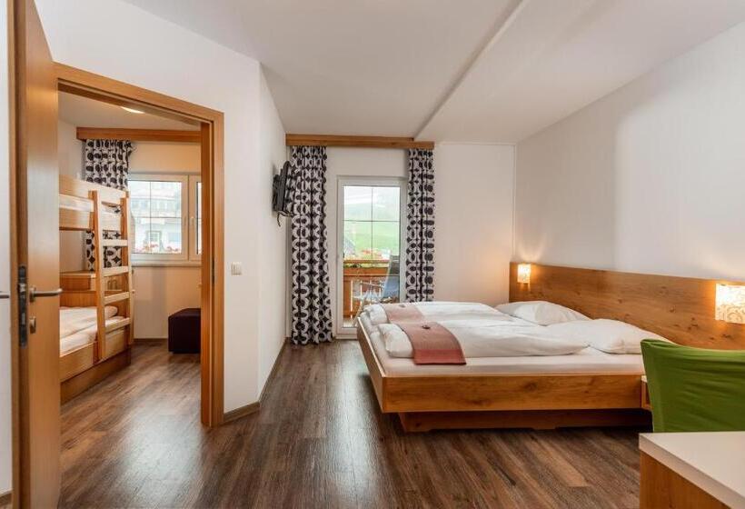 패밀리 룸, Winterer