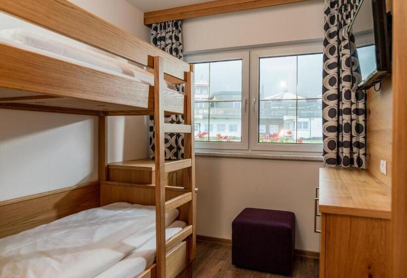 패밀리 룸, Winterer