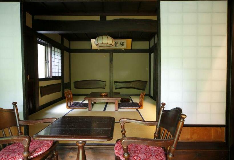 חדר סטנדרט, Yumoto Choza