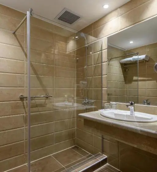Deluxe Room Mountain View, Flow Spectrum Resort Sahl Hasheesh