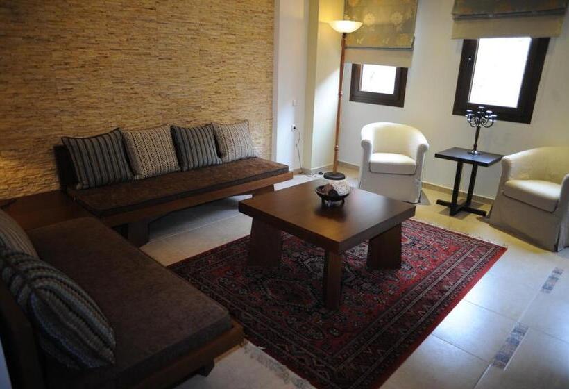 スイート, Agapi Luxury