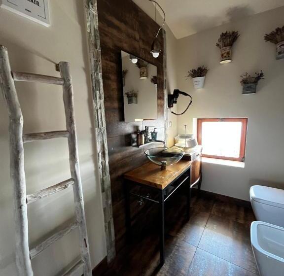 Номер Стандарт, Admiramini B&b