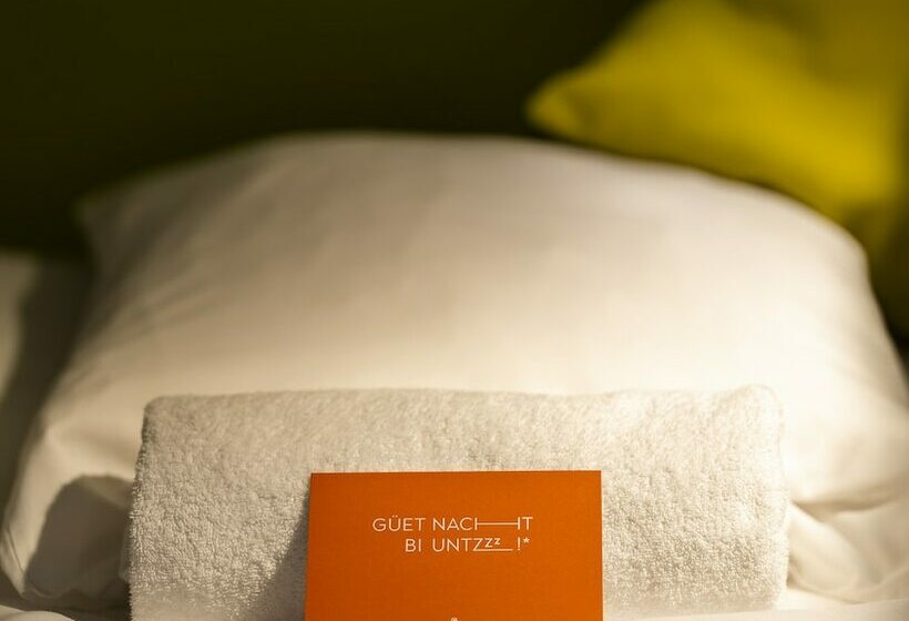 패밀리 룸, Ciarus