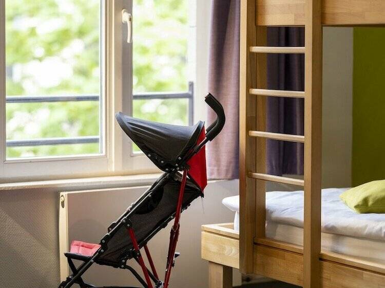 패밀리 룸, Ciarus