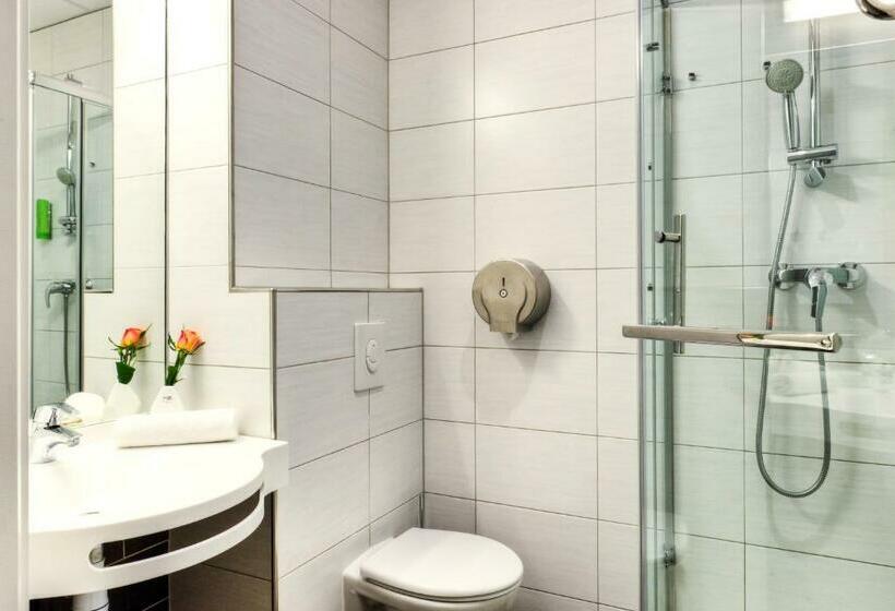 스탠다드 룸 2층 침대, Ciarus