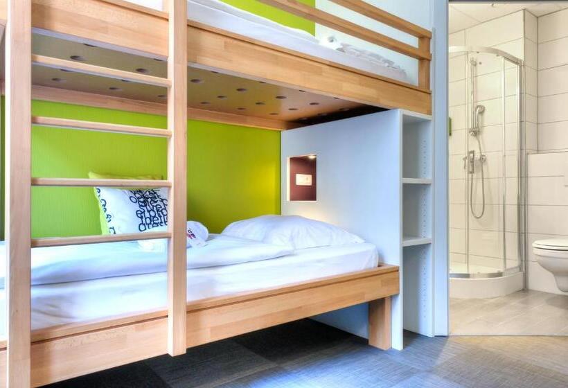 스탠다드 트리플 룸, Ciarus