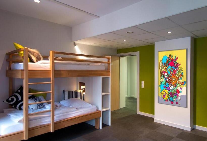 스탠다드 싱글 룸, Ciarus