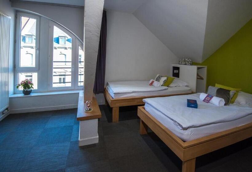 스탠다드 싱글 룸, Ciarus