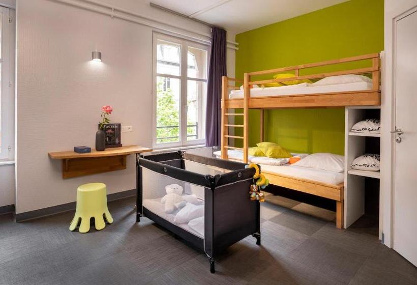 패밀리 룸, Ciarus