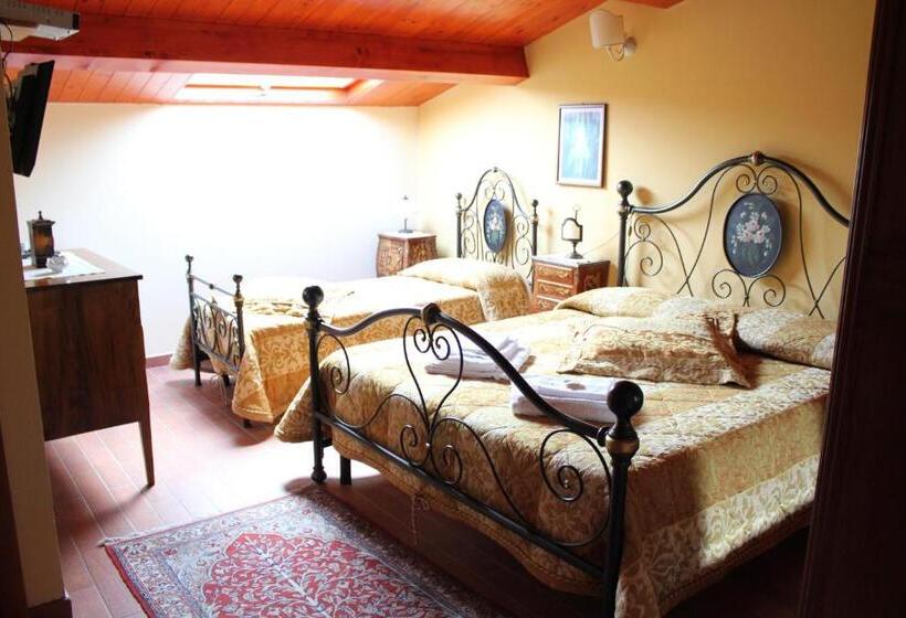 Номер Стандарт Трехместный, B&b La Ginestra