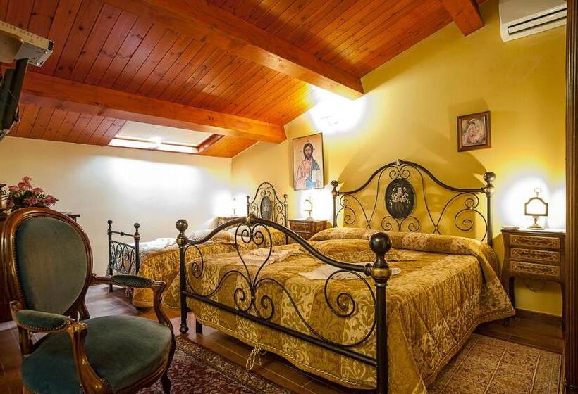 Номер Стандарт Трехместный, B&b La Ginestra