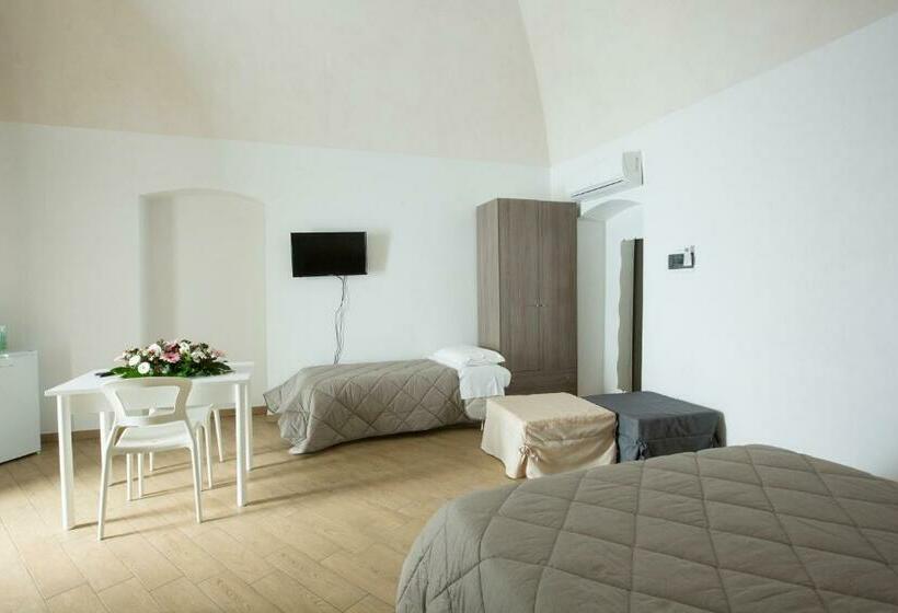 标准间, B&b San Nicandro