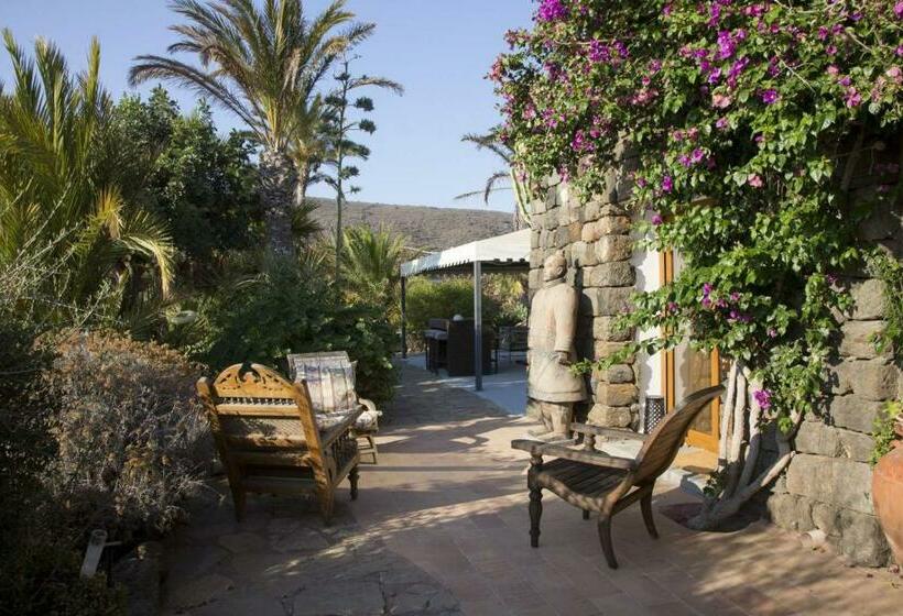 스위트, Don Mario Resort Adults Only