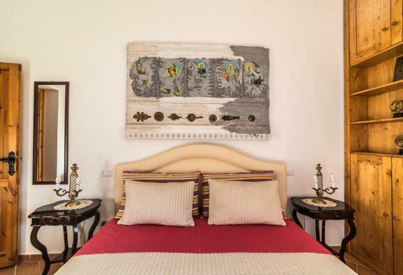 四人标准间, La Sorgente