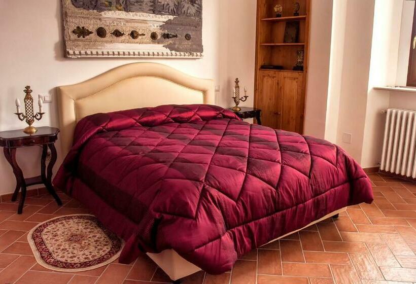 四人标准间, La Sorgente