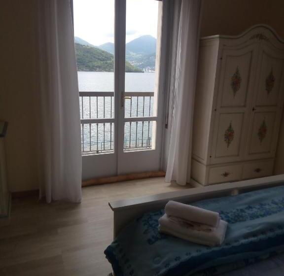 Номер Стандарт Вид на Озеро, Albergo Motta