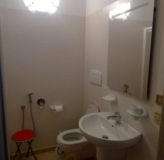 חדר סטנדרט יחיד, Albergo Motta