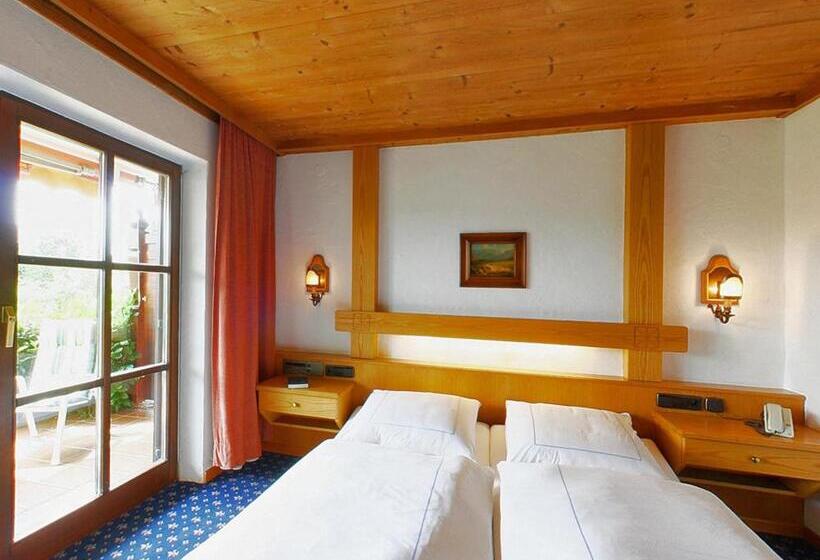 Comfort room with balcony, Alpina