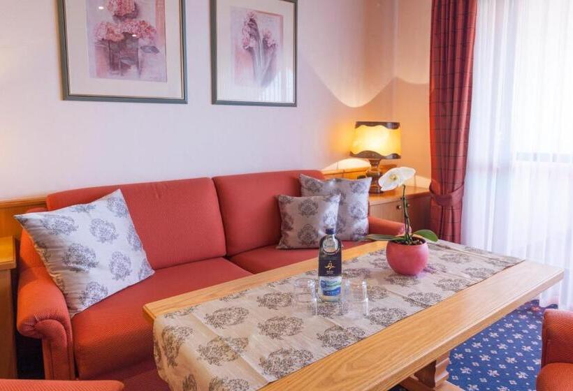 주니어 스위트 발코니, Alpina