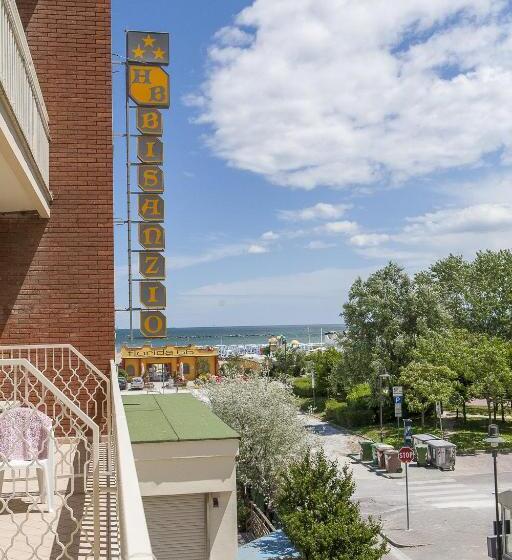 اتاق خانوادگی با چشمانداز جانبی دریا, Bisanzio