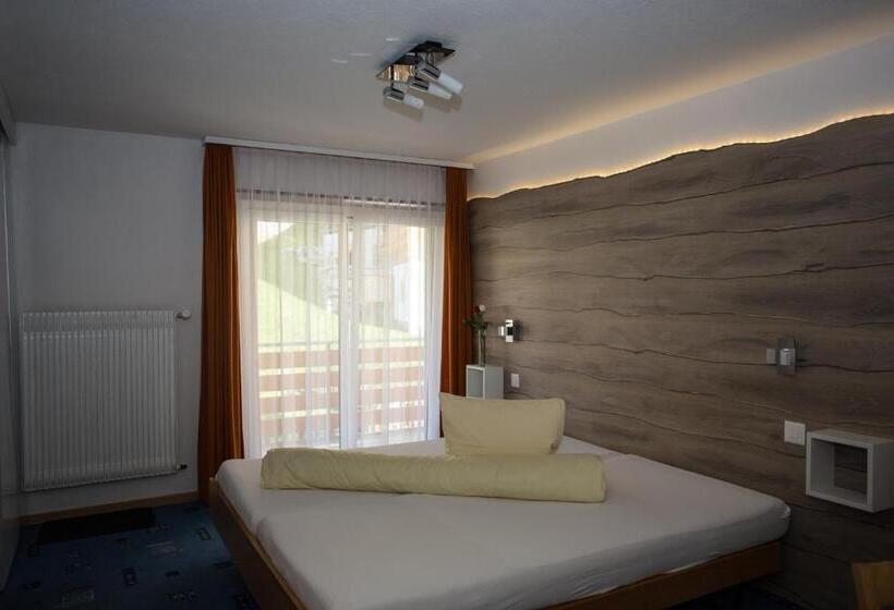 ファミリールーム, Eden