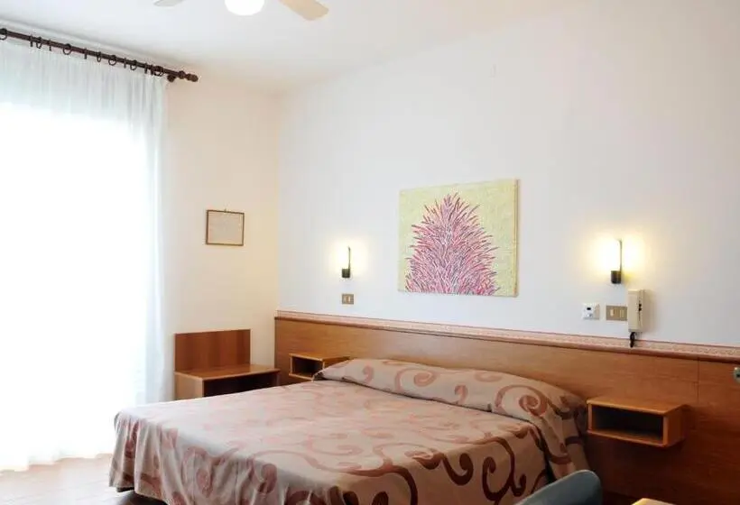 Standardzimmer mit Balkon, Helga