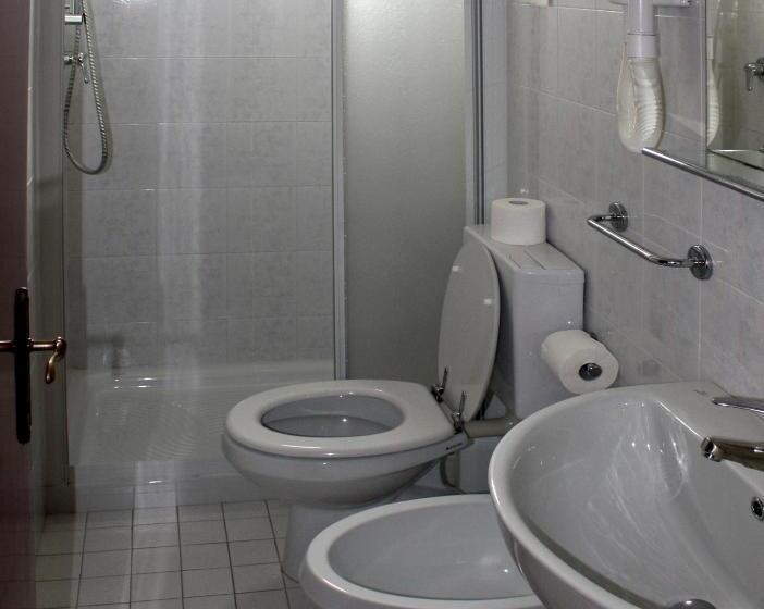 バルコニー付きスタンダードルーム, Helga