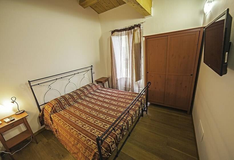 جناح عائلي, Il Ristoro Del Viandante