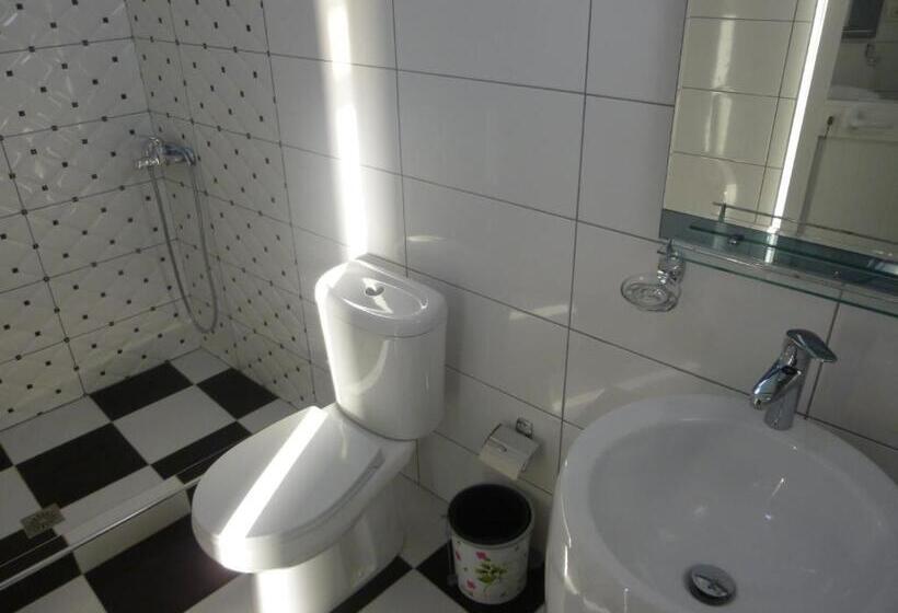 스탠다드 4인용 룸 바다전망, Te Stefi