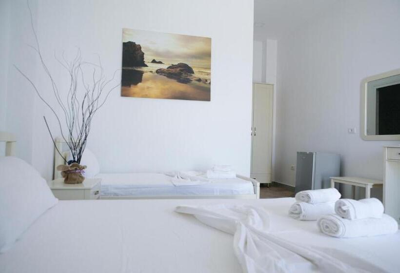 스탠다드 4인용 룸 바다전망, Te Stefi