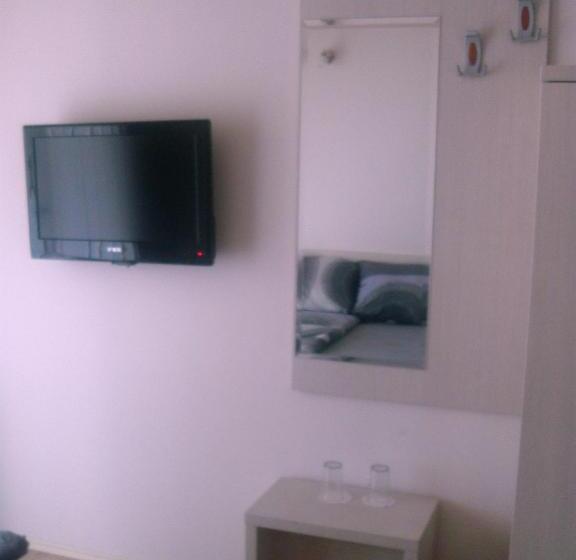 اتاق استاندارد, Linda Bed And Breakfast