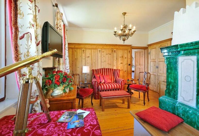 סוויטה, Schloss Hotel Korb