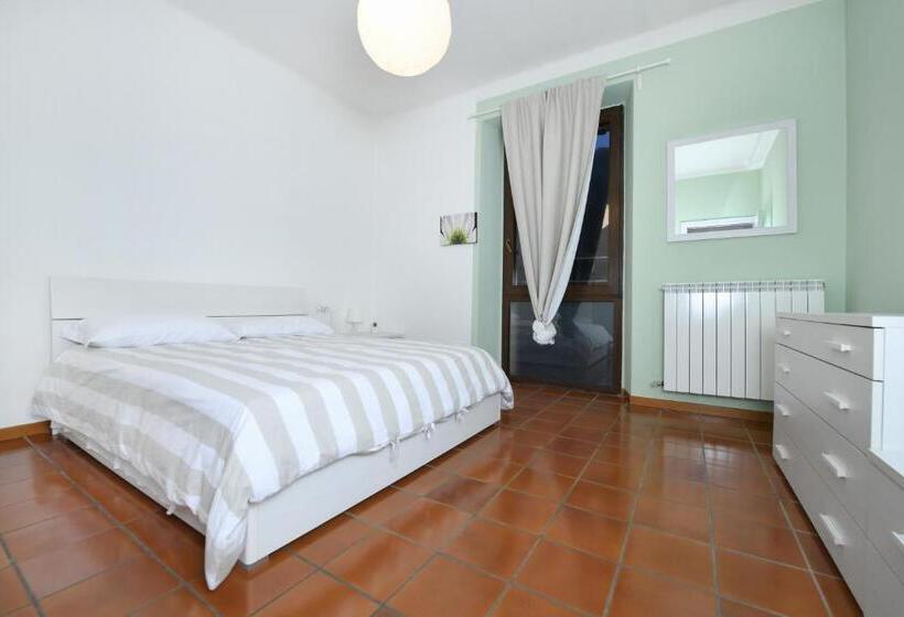 Апартаменты Deluxe 1 Спальня, Villa Pinetina B&b