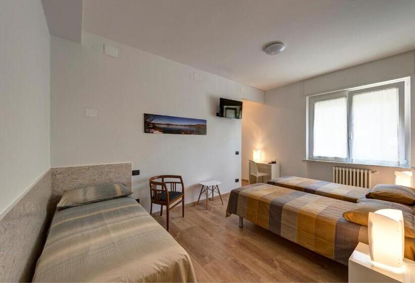 اتاق استاندارد سه نفره, B&b Villa Giuli