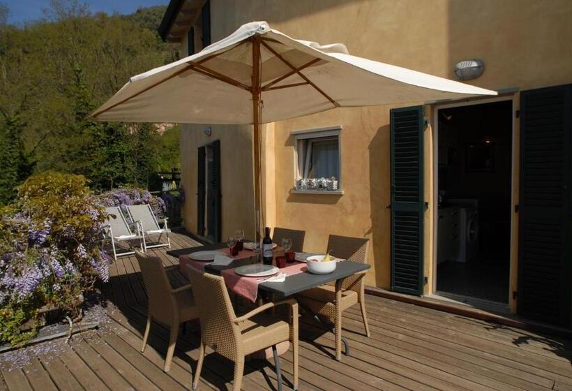 شقة غرفة واحدة مزودة بتراس, Villa Paggi Country House