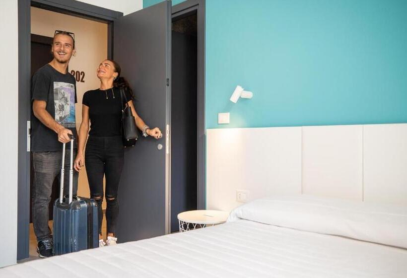 高级三人间, Abc