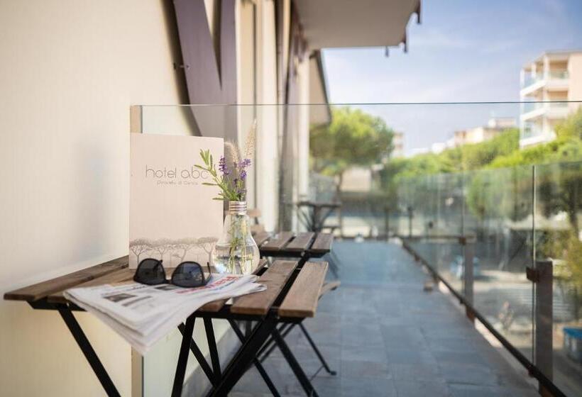 四人高级间, Abc