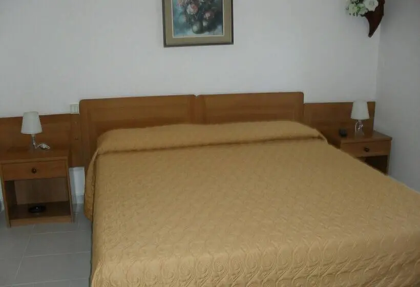 اتاق استاندارد, Al Caminetto