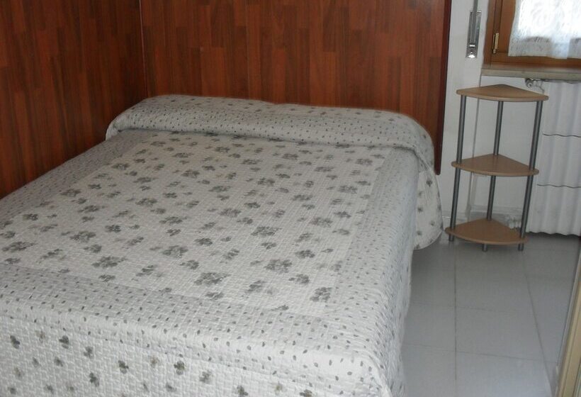 اتاق استاندارد, Al Caminetto