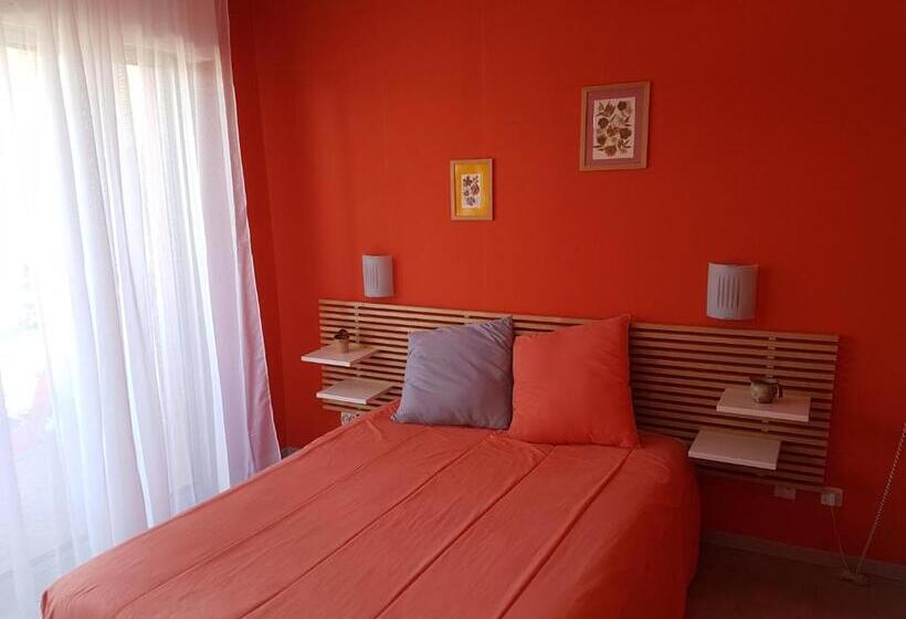 テラス付きスタンダードルーム, Hôtel Les Eucalyptus